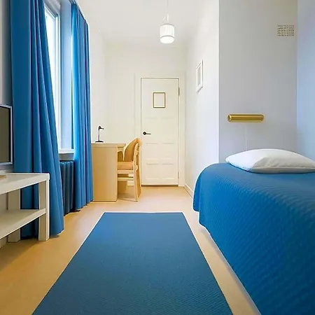 Senate Otel 2*